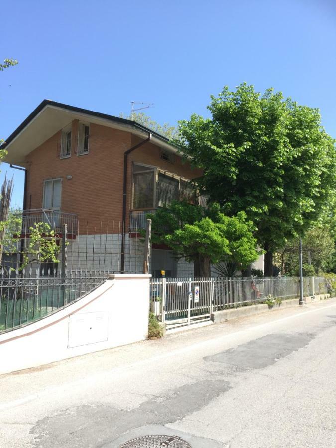 Il Rifugio Del Pescatore Apartment Rimini Exterior photo